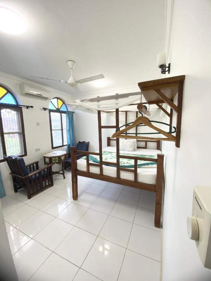 Garden Lodge Zanzibar Esterno foto