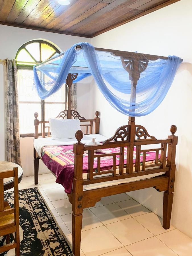 Garden Lodge Zanzibar Esterno foto