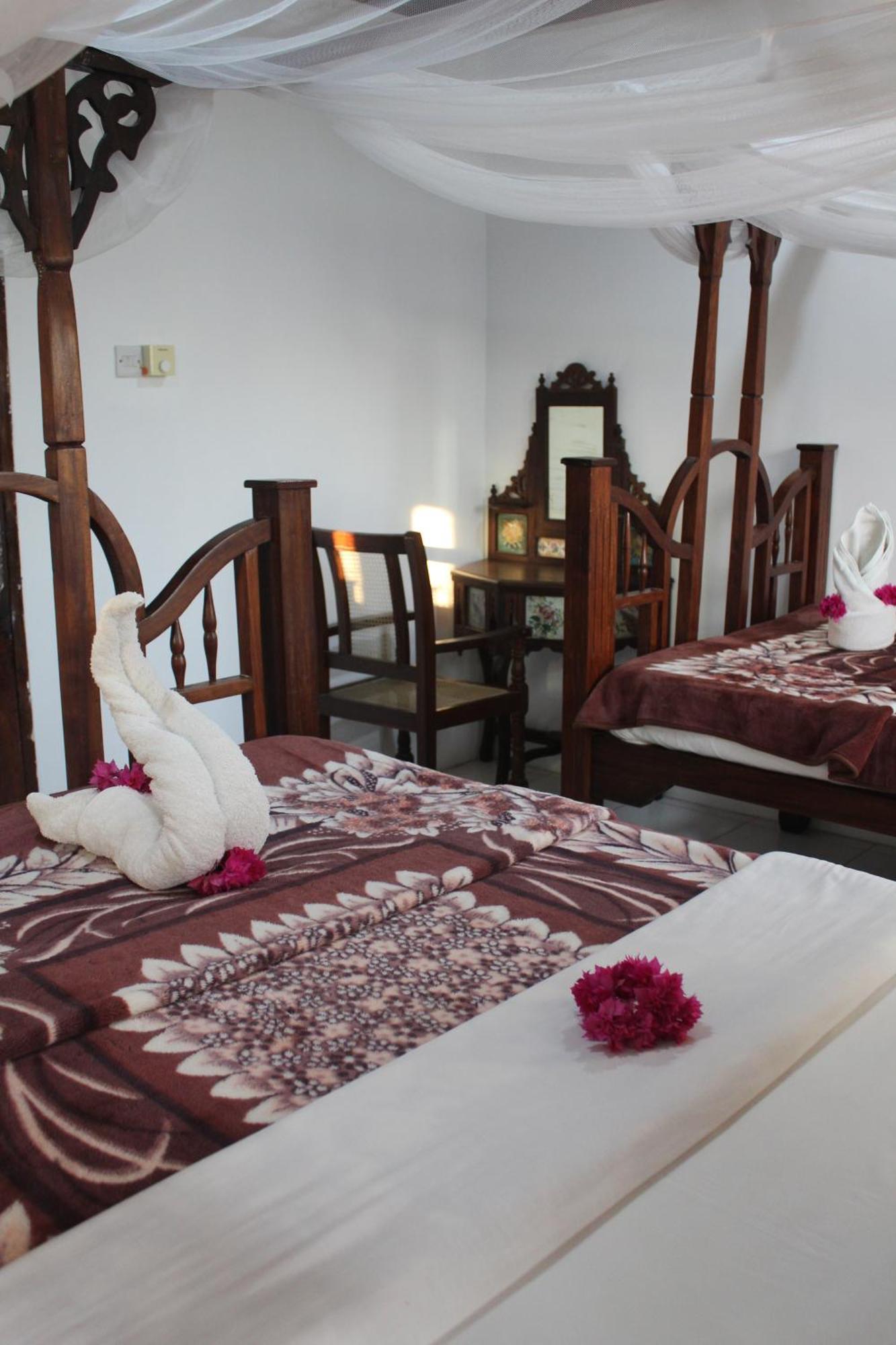 Garden Lodge Zanzibar Esterno foto